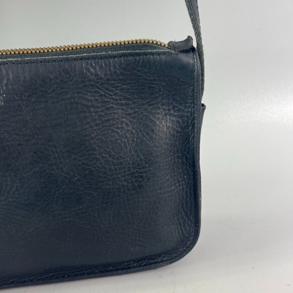 Madewell Simple Black Leather Slim Crossbody Bag - Picture 3 of 15